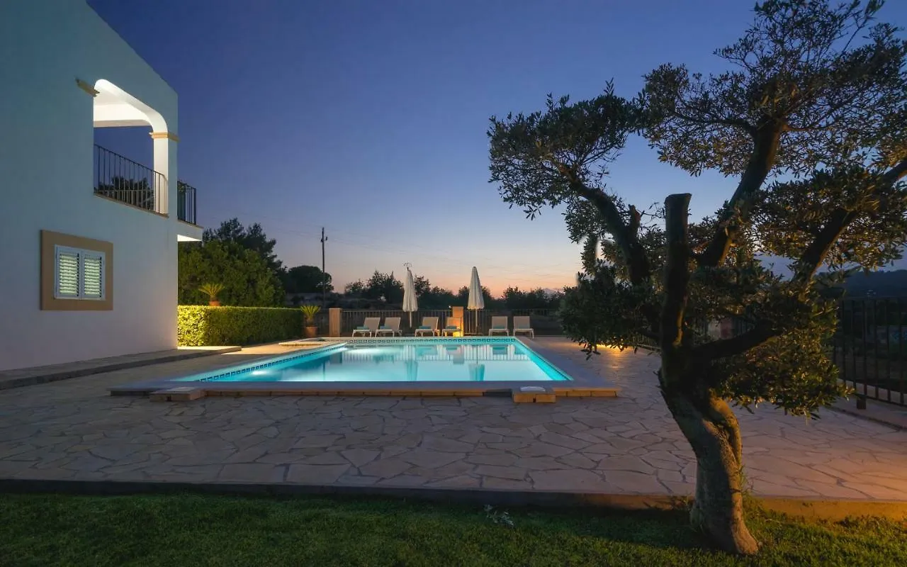 Villa Ferienhaus Can Roig Santa Gertrudis Spanien