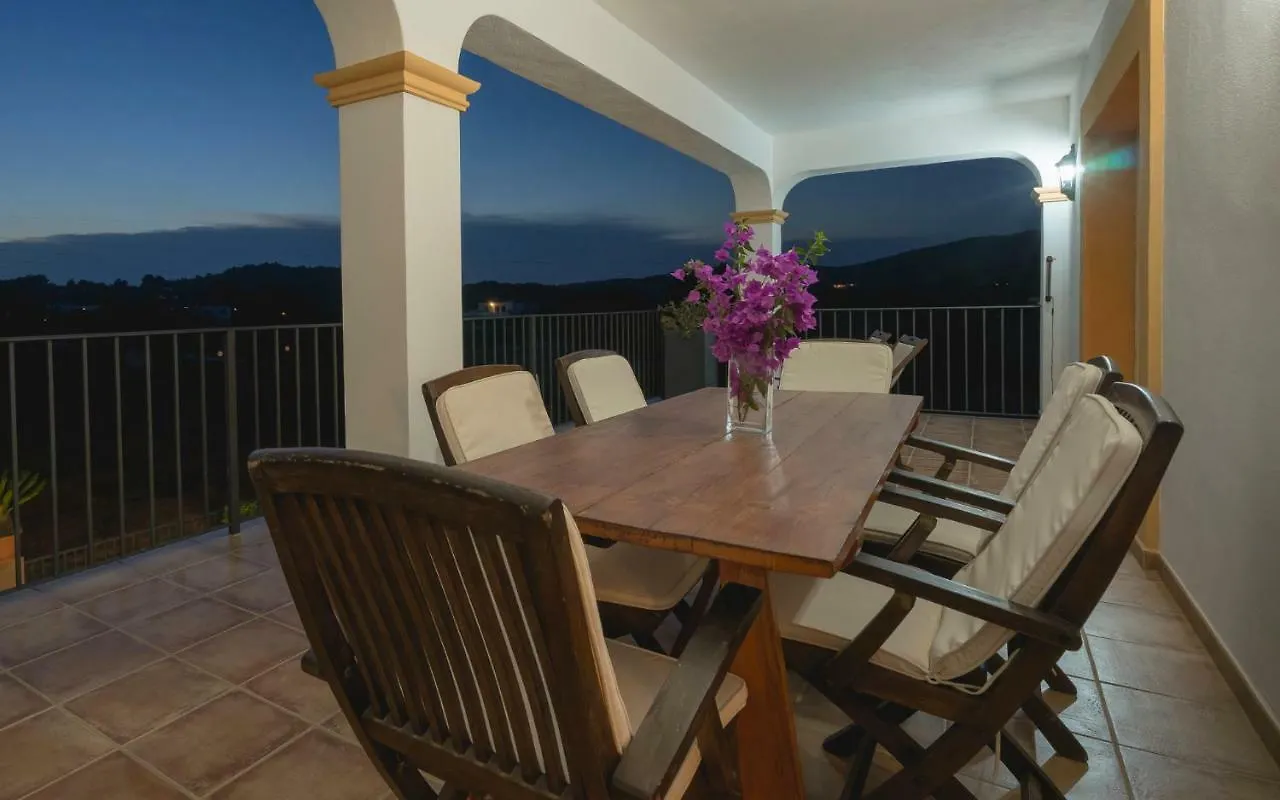 Ferienhaus Can Roig Santa Gertrudis Spanien